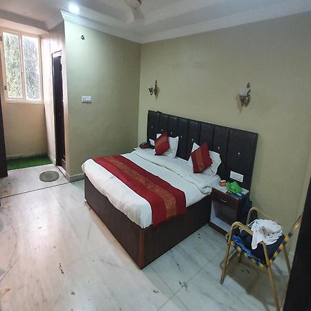 Oyo Hotel Rajshree Akolia Eksteriør billede